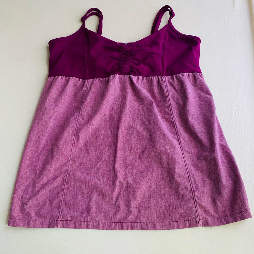 Athleta Built-In Bra Yoga Tank Top